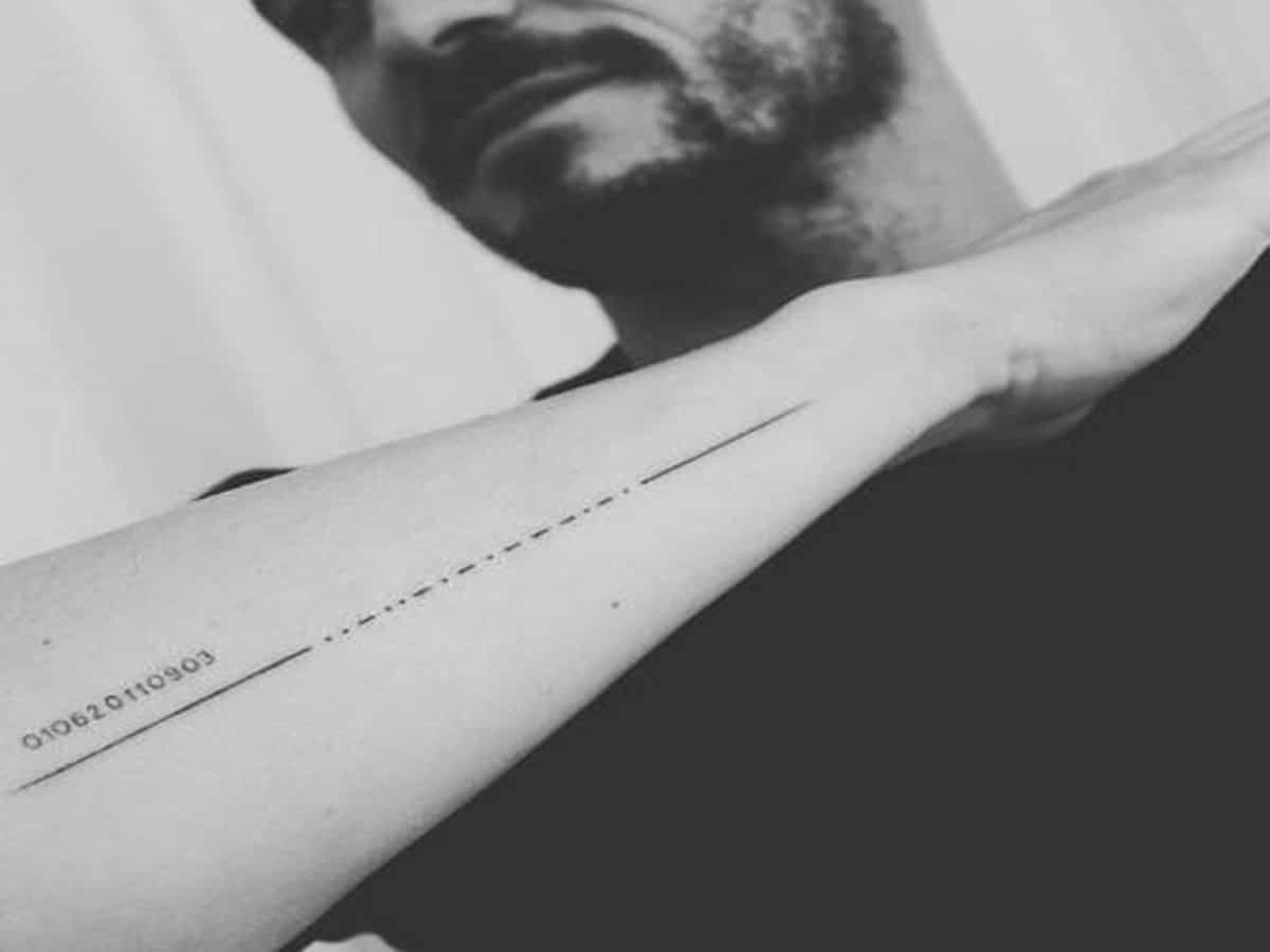 Orlando Bloom misspells sons name in new morse code tattoo