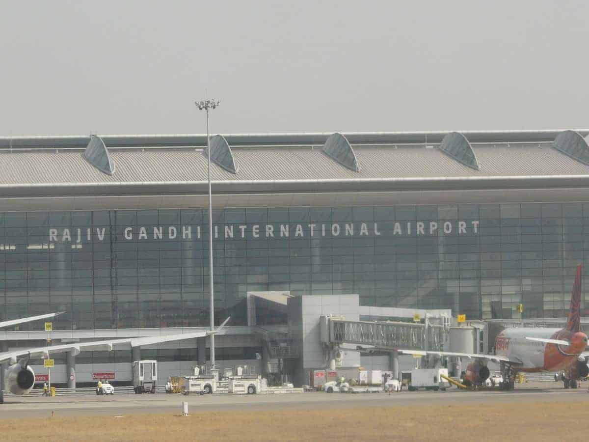 https://cdn.siasat.com/wp-content/uploads/2020/04/Hyderabad-Airport.jpg
