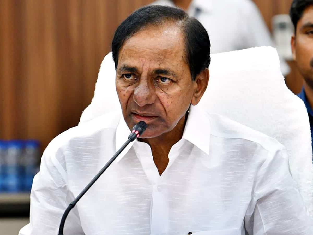 Is KCR's 'adopted son' leaving him in the lurch and moving towards BJP?