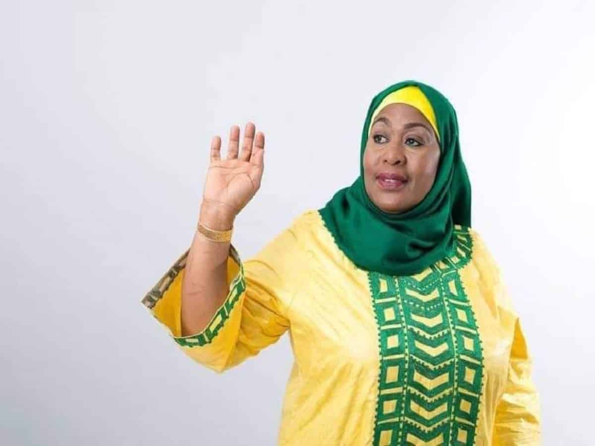 Samia Suluhu Hassan becomes Tanzania's 1st female president