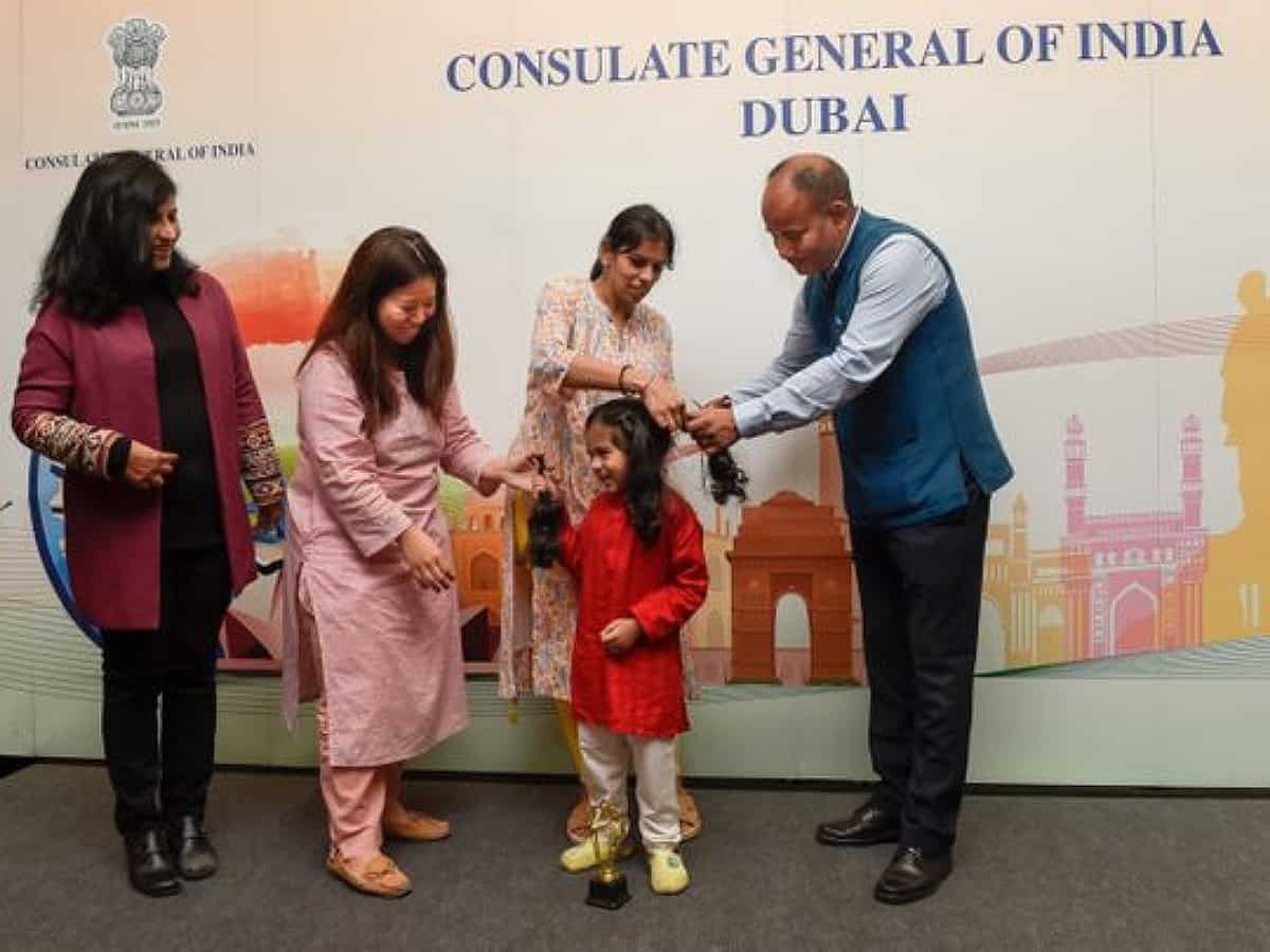 UAE: 3-year-old joins 20 Indian expats for hair donation drive