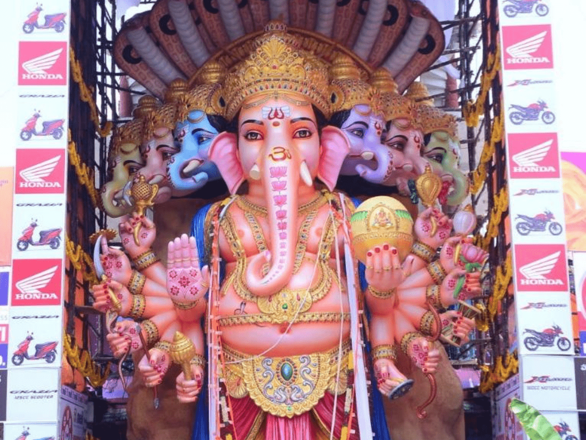 Hyderabad: Khairatabad Ganesh to be made with clay, organic colors ...