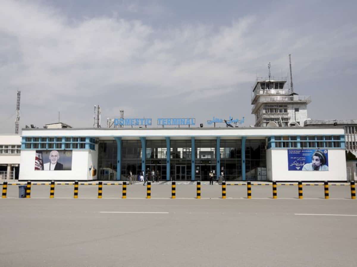 الإمارات تستعد لإدارة مطار كابول بالاتفاق مع طالبان: تقرير