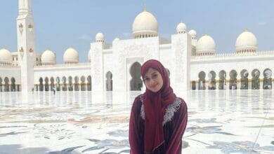 Jannat Zubair spends her 'Jumma' in Sheikh Zayed Grand Mosque