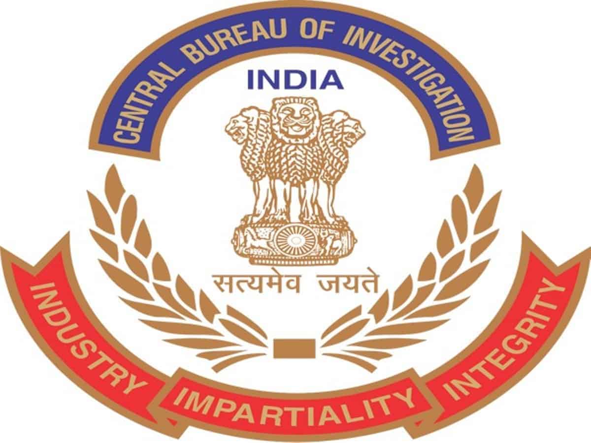 CBI arrests former ICICI Bank CEO-MD Chanda Kochhar, husband Deepak ...