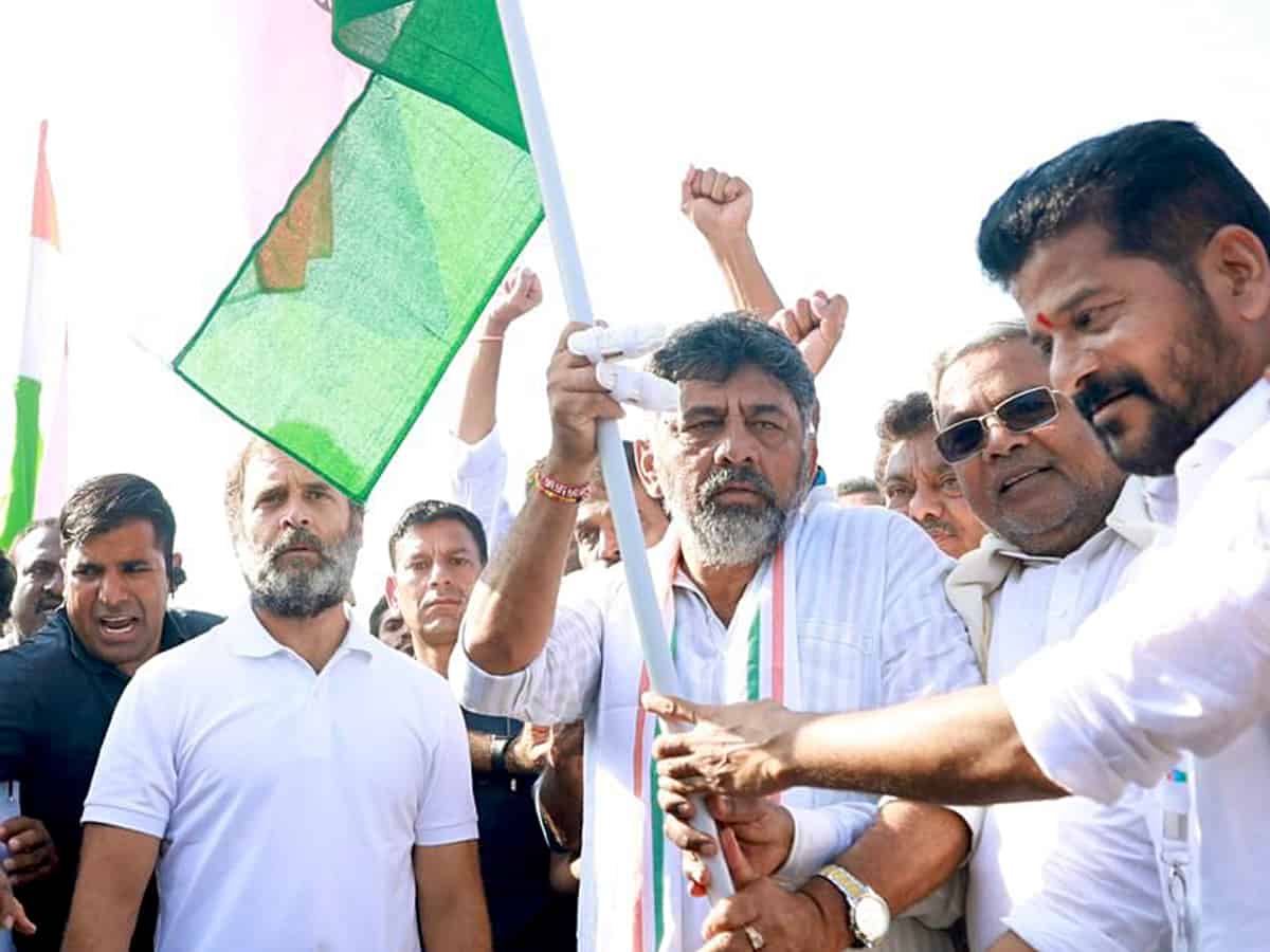 Rahul Gandhi's Bharat Jodo Yatra enters Telangana
