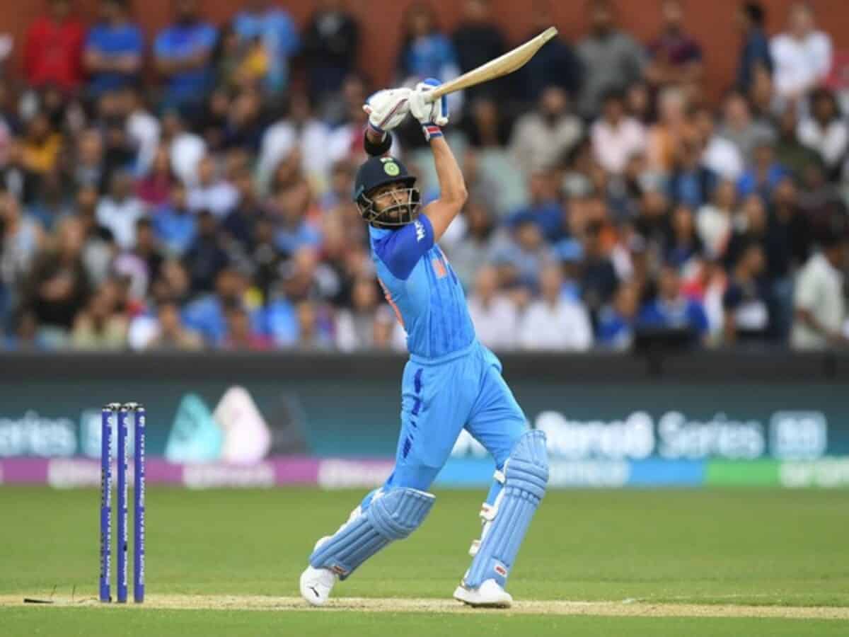 Virat Kohli becomes first player to smash 4,000 runs in T20I cricket