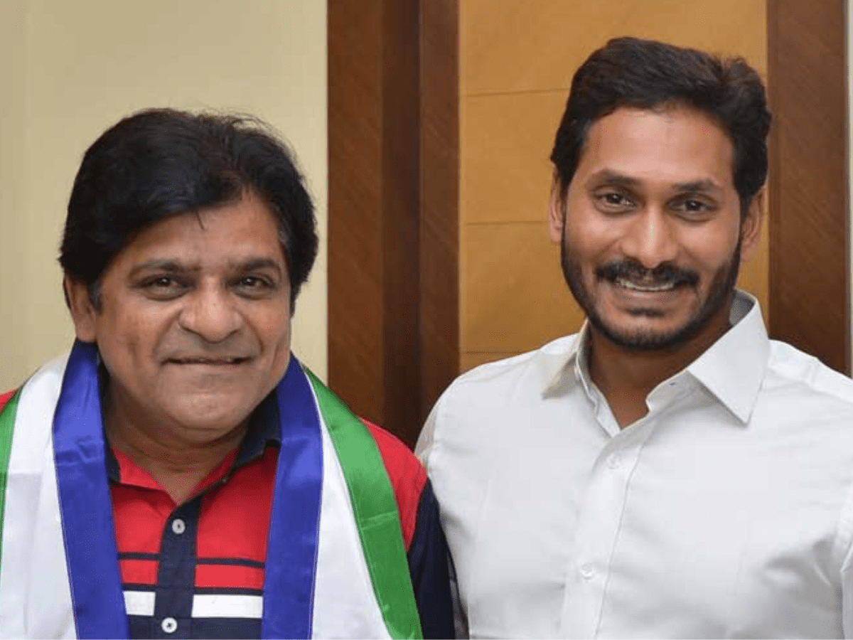 AP: Telugu comedian Ali ready to contest election against Pawan Kalyan