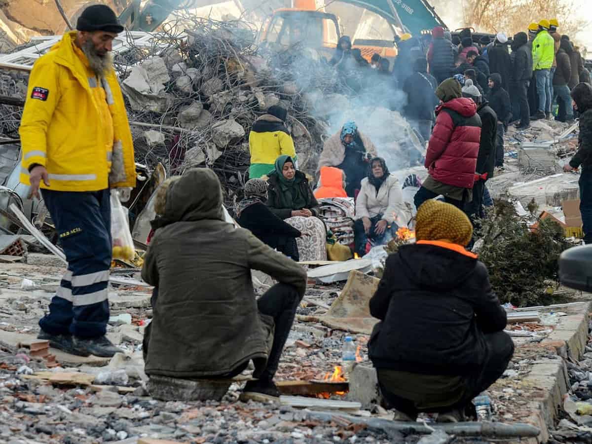 Türkiye deprem kayıplarının 105 milyar dolardan fazla olduğunu tahmin ediyor