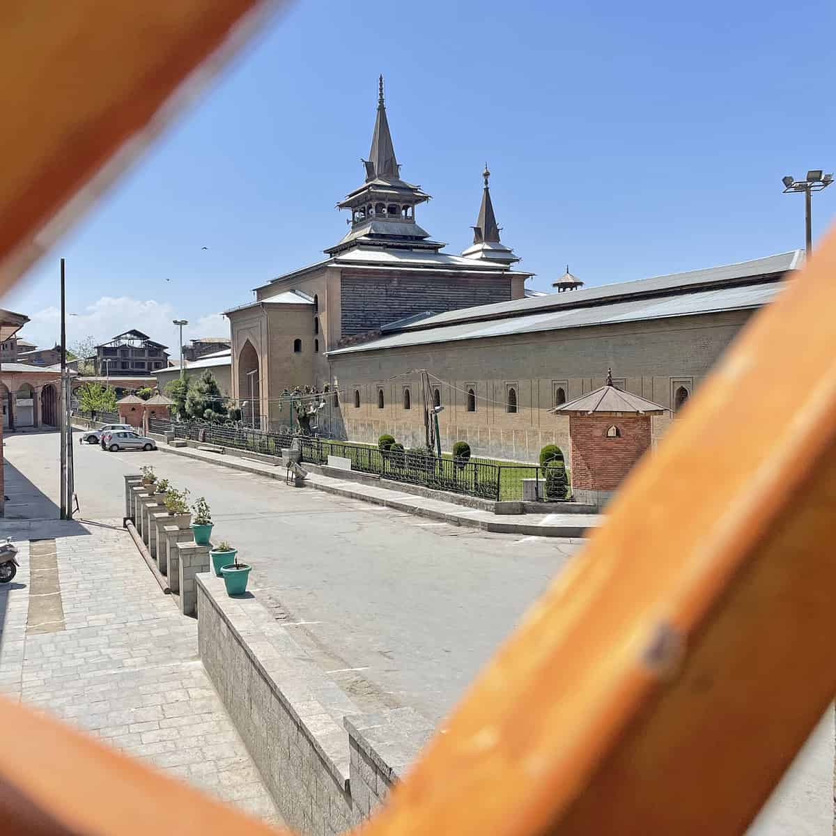 In pictures: Jumat-ul-Vida observed across Kashmir