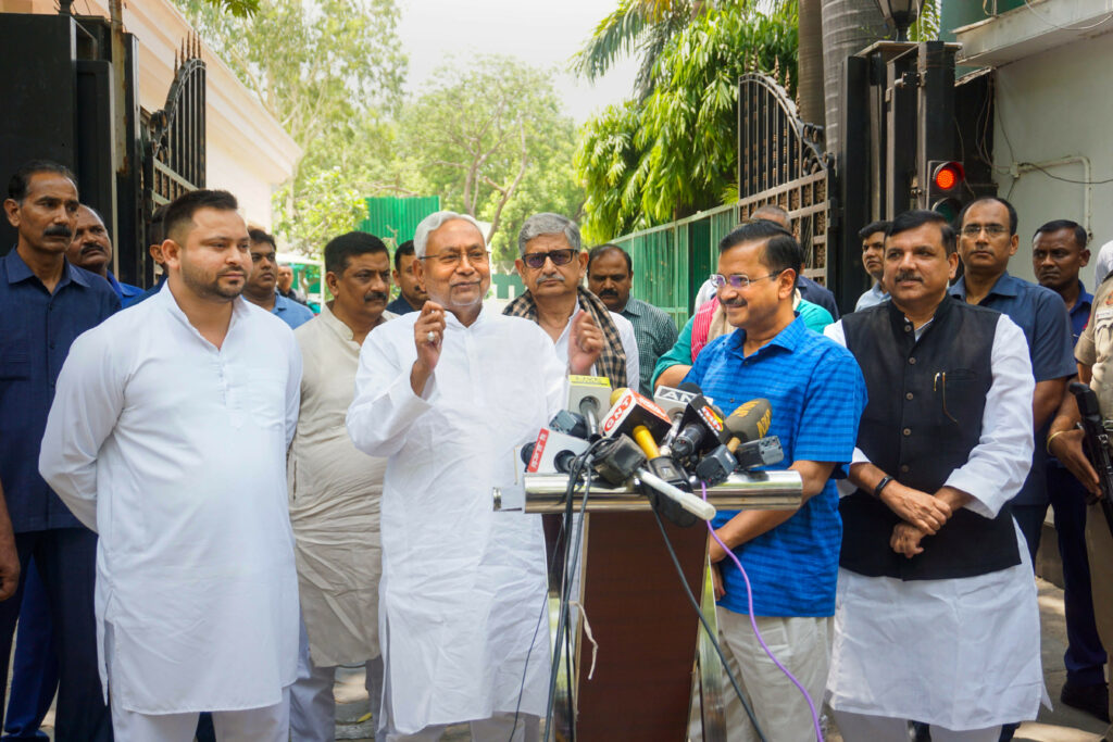 CM Kejriwal, Nitish Kumar meet