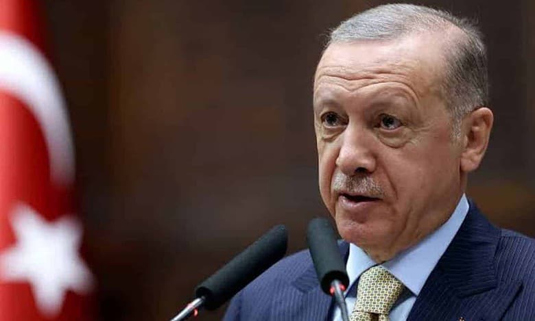 Turkish President Erdogan pledges to make new constitution