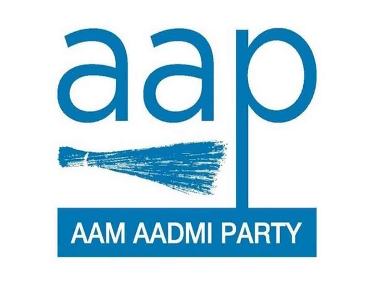 Mass resignations hit AAP in Gujarat's Jamnagar ahead of LS elections