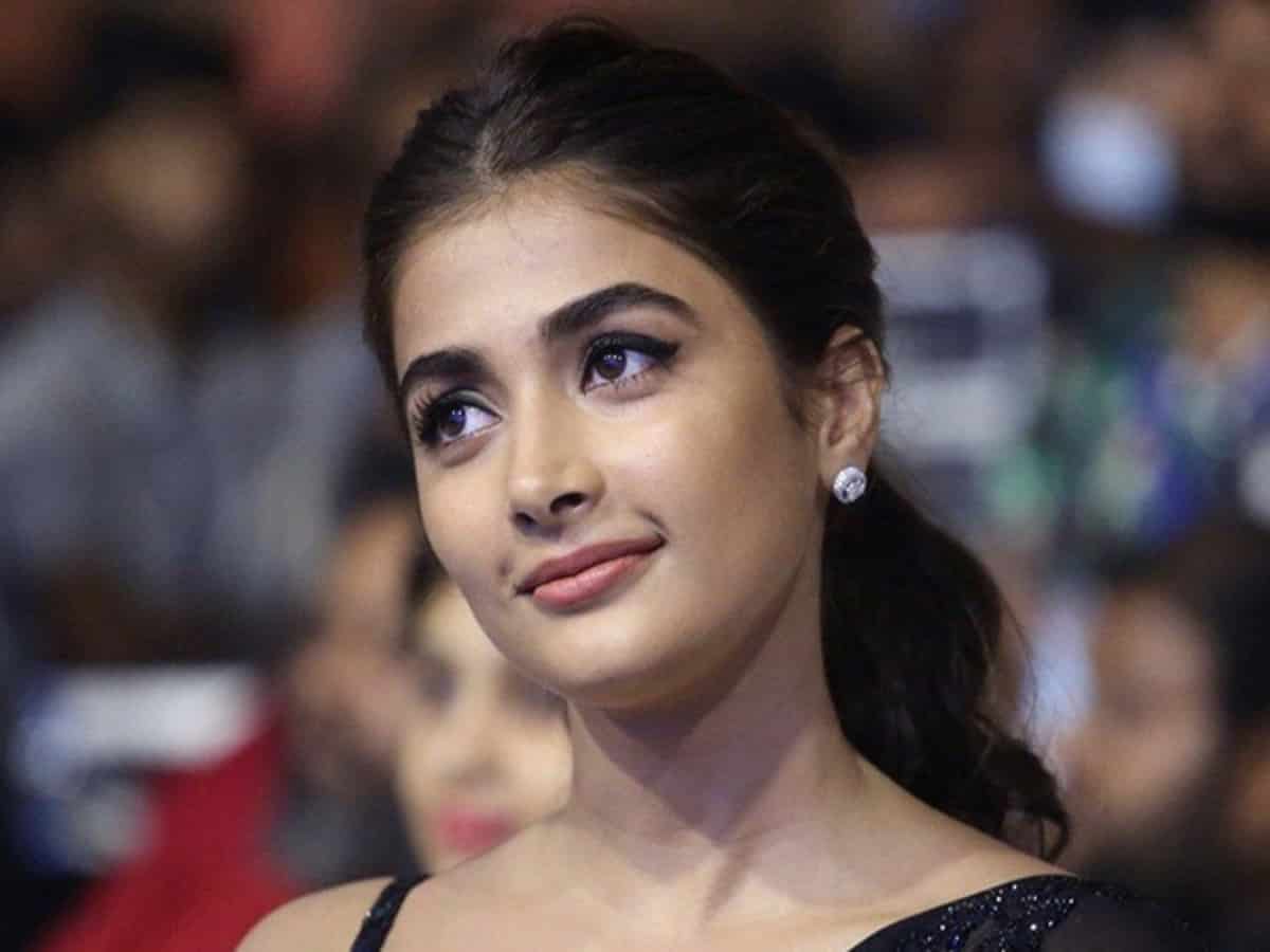 Pooja Hegde's fees drops from Rs 4cr to just Rs 70L?