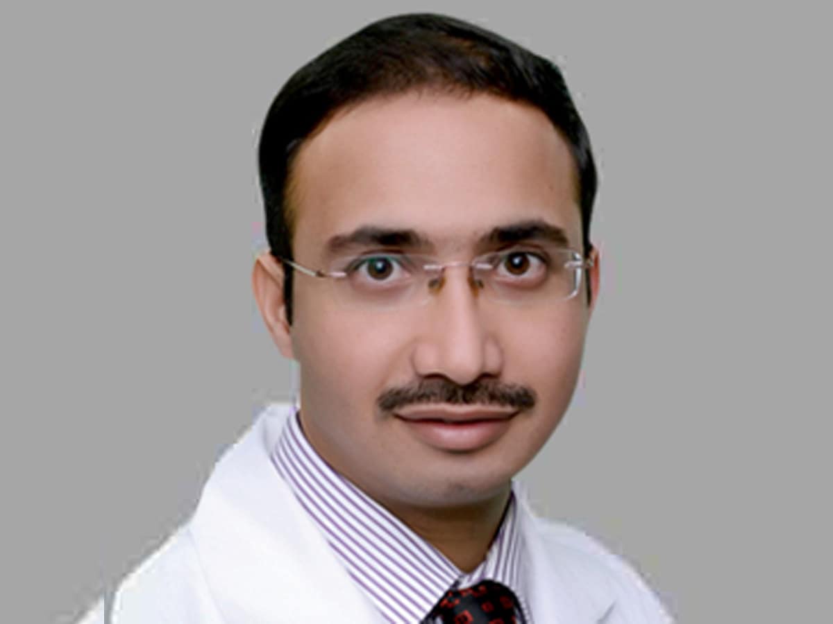 UoH Alumnus and eye specialist Javed Ali receives JC Bose National Fellowship 2023