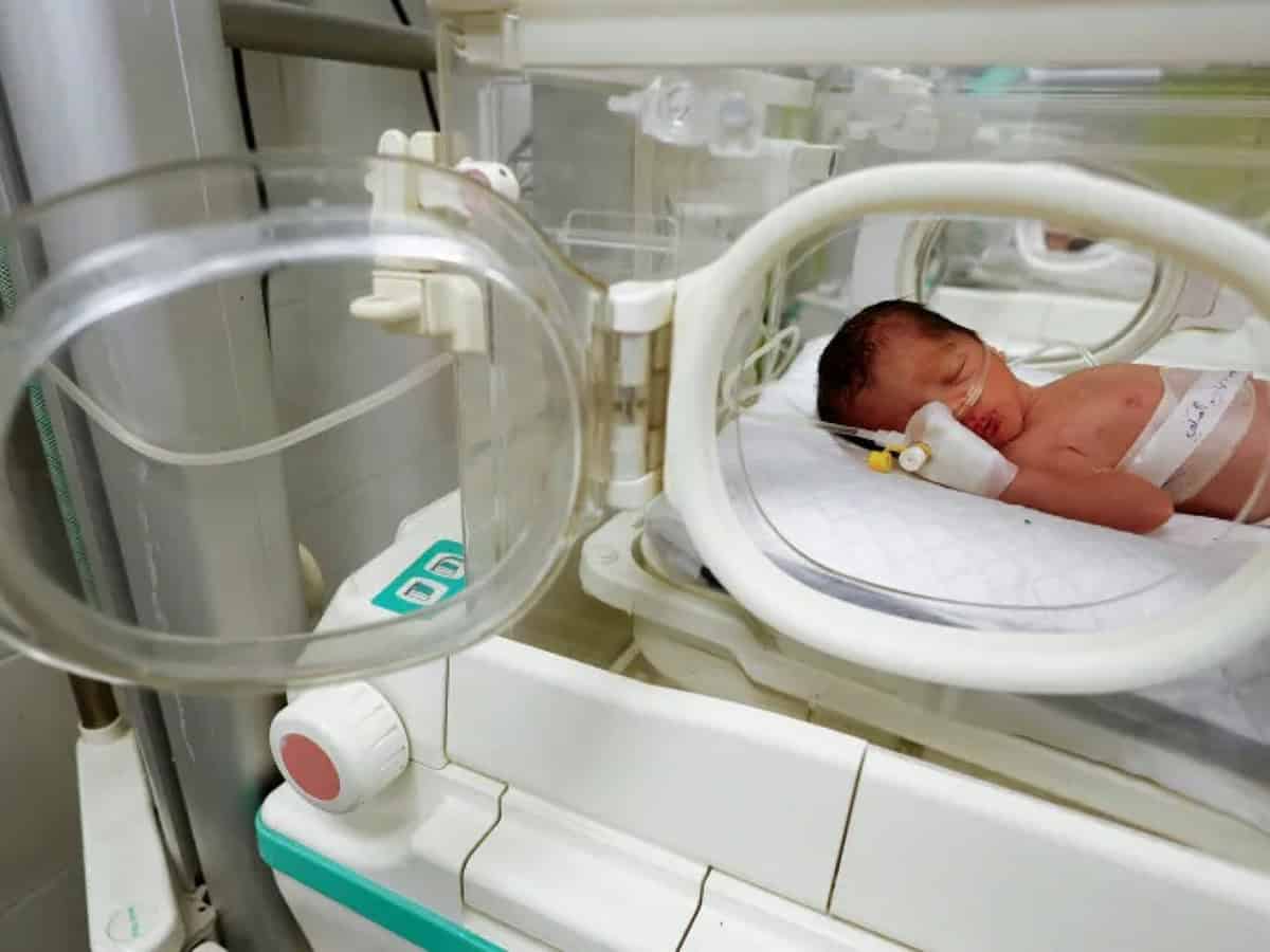 Palestinian baby saved from dead mother's womb in Gaza dies