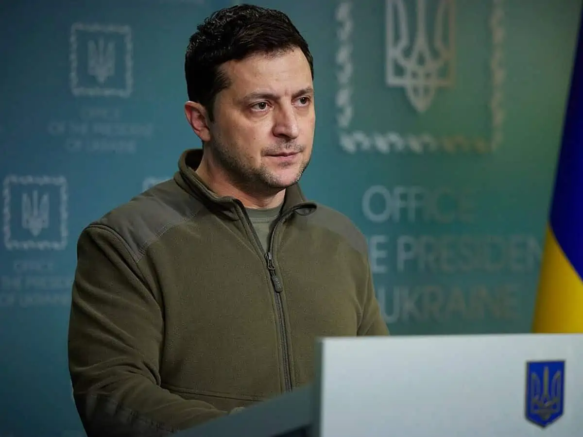Zelensky calls for more air defence support as 17 die in Russian attack on Chernihiv