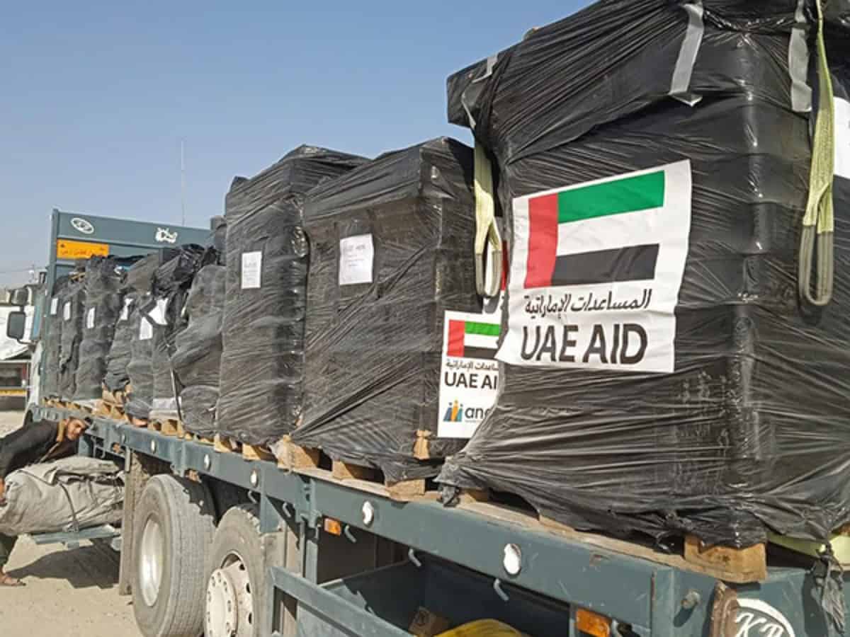 UAE delivers 400 tonnes of food aid to Gaza Strip