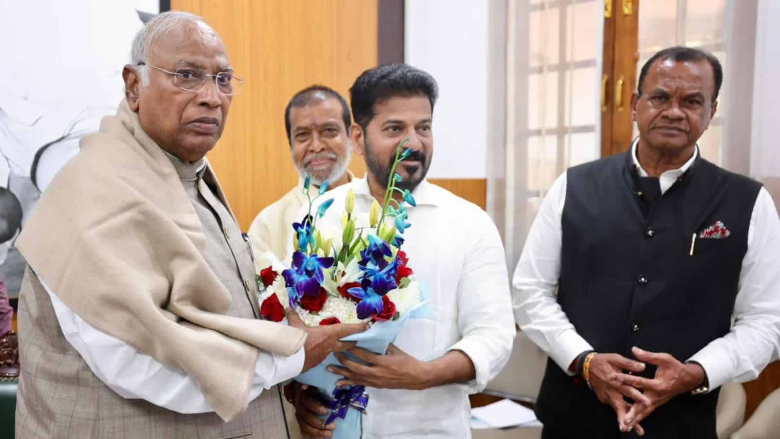 Congress is committed to inclusive Telangana: Kharge